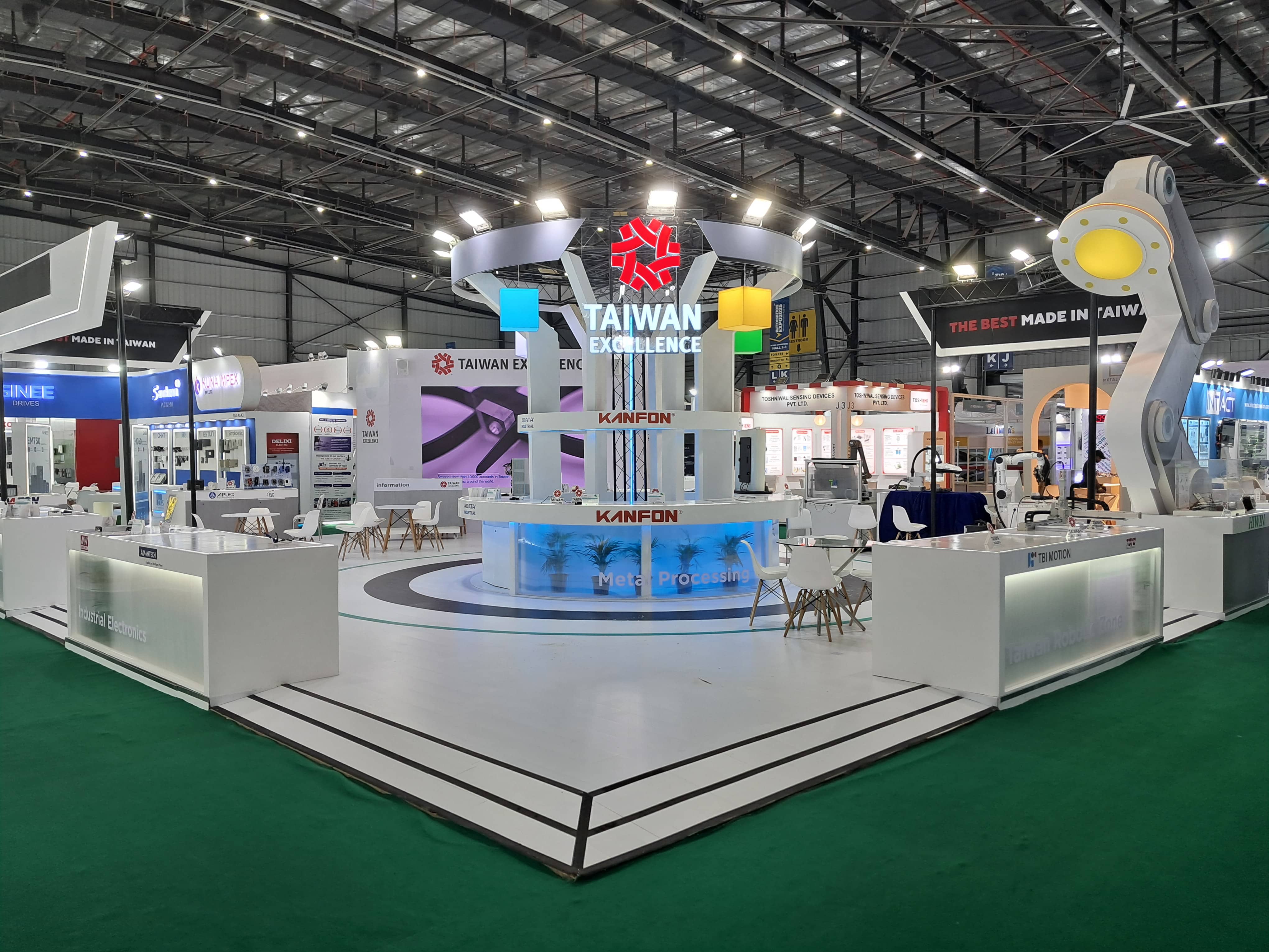 World class standards, <br>delivered on time. every time.